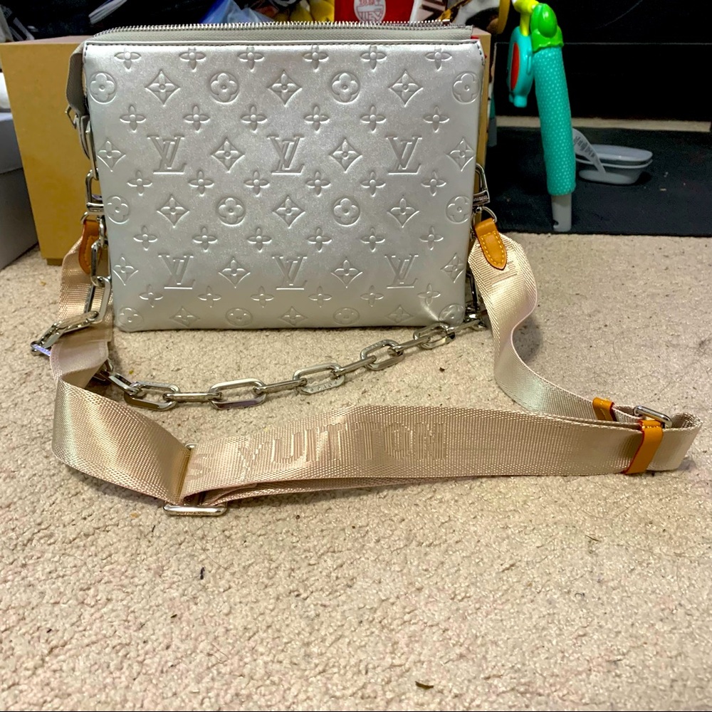 Crossbody/shoulder bag
